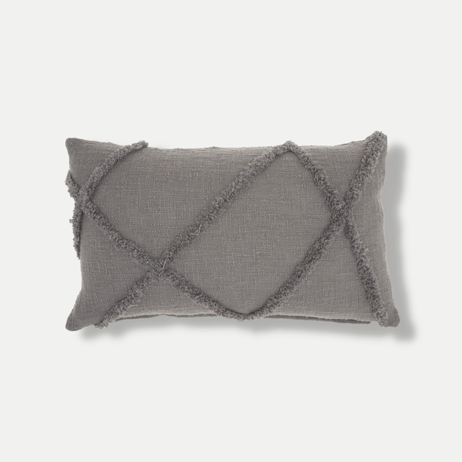 Homeroots Home Decor Jade 14" x 24" Abstract Shaggy Detail Lumbar Pillow